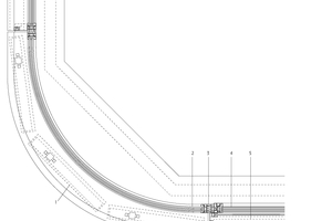  Detail Fassade, M 1 : 201   Sonnenschutz Horizontallamelle,   seilgeführt2  Rundgebogene Verglasung3  Thermisch getrenntes Aluminiumprofil4  Isolierverglasung als Sonnenschutz­verglasung5  Sonnenschutz Horizontallamelle, schienengeführt 