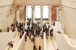  Auszeichung „Bestes Sanierungsprojekt“Projekt: Wiederaufbau Neues Museum, BerlinBaujahr: 2009Architekt: David Chipperfield Architects, Berlin in Zusammenarbeit mit Julian Harrap 
