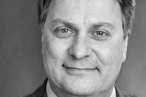  AutorDipl.-Ing. Hartmut Zanderist bei der Fachgemeinschaft für effiziente Energieanwendungen e.V. (HEA) zuständig für den Fachbereich „Elektroinstallation und Gebäudesystemtechnik”. Sein Fachwissen auf diesem Gebiet hat er sich durch verschiedene Tätigkeiten in der Energiewirtschaft und in der Elektroindustrie erworben. Außerdem war er in verschiedenen Gremien der nationalen und internationalen Normung tätig. 