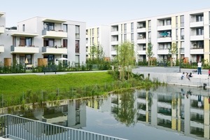  Außer bei den Maisonettewohnungen sind die Grundrisse alle barrierefrei mit breiten Fluren, schmalen Fußleisten, niedrigen Schaltern, bodentiefen Fenstern, großzügigen Badezimmern und ebenerdigen Duschen  