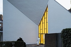  Kapellenfassade im Osten 