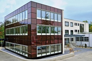  Fassade am ift Rosenheim als BIPV in Dünnschicht-Technologie 