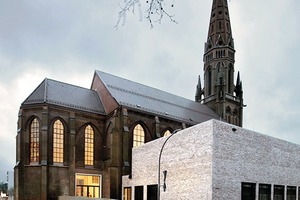  Die profanierte Kirche bildet Entrée und Foyer 