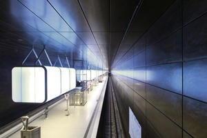  Ankommen an der HCU am neuem U-Bahnstopp "HafenCity Universität in wechselnder Licht-/Raumstimmung 