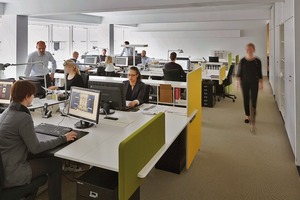 2005 begannen Turkali Architekten mit dem Umbau des 4. Obergeschosses. Sie strukturierten jedes Geschoss nach den Bedürfnissen der jeweiligen Mieter. Auf der eigenen Etage bevorzugen die Architekten ein Großraumbüro 