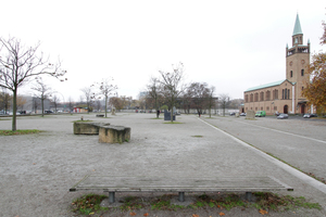  Der Bauplatz in Richtung Neue Nationalgalerie gesehen. Rechts die Matthäuskirche 
