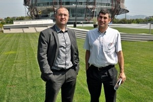  Architekt Josep Miás und Ingenieur Ramon Sole vor dem I Guzzini Headquarter in Sant Cugat del Vallès 