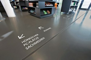  Das Wegeleitsystem wurde in die Bodenfläche der Bibliothek integriert 