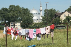  Friedliche Koexistenz? Die neue „Merkez-Moschee“ in Duisburg-Marxloh steht dafür; wie lange? 