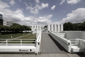  Blick auf Bauhaus-Archiv und Bauplatz 