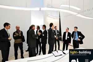  Anschauen, Austauschen, Neues erfahren: die Light+Building 2010 