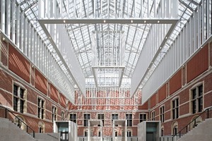  Rijksmuseum, eine Hälfte des Atriums 