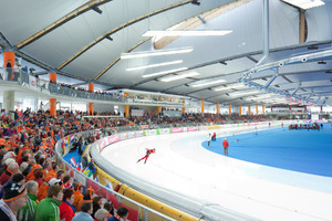  Die ca. 200 x 90m große Halle ist als in sich geschlossenes Bauwerk mit einer im Innenraum stützenfreien Konstruktion geplant.Das Stadion wurde als „World‘s Best Sports Building 2011“ ausgezeichnet 