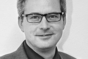  AutorenDipl. Ing. (FH) Jürgen Benitz-Wildenburg ist Schreiner, Holzbauingenieur, Marketingexperte und seit vielen Jahren in der Holz- und Fensterbranche tätig. Er leitet im ift Rosenheim die Abteilung PR &amp; Kommunikation. Das ift Rosenheim begleitet als neutrale Einrichtung die Fenster-, Fassaden- und Türenbranche in allen Fragen der Forschung, Normung, Zertifizierung und Zulassung.  