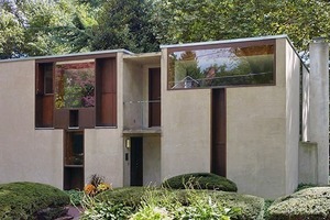  Steht zum Verkauf: Esheriock House, Eingangsfassade (Arch.: Louis I. Kahn) 