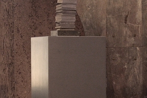  Wird am 18. November in der Frankfurter Paulskirche verliehen, der Best High-rises 2014/15 – Internationaler Hochhaus Preis. Die Skulptur fertigte Thomas Demand 