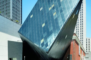  12AK_K1libeskind_m_Yerba Buena Lane.jpg 