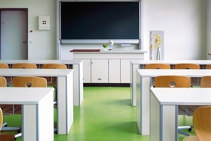  Maigrünes DLW Linoleum bringt Farbe in die Klassenzimmer der Sportschule in Dresden 