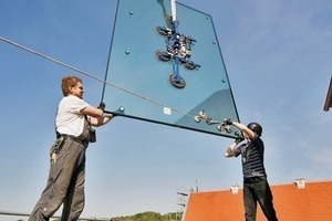  Für das Dach des Treppenturms verwendeten die Architekten Verbundsicherheitsglas aus teilvorgespanntem Glas 