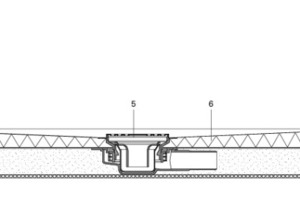  Für bodengleiche Duschen ist die Gesamtaufbauhöhe der kritische Detailpunkt. Bei zu großer Aufbauhöhe von der Unterkante des Ablauftopfes bis zur Oberkante der Dusche ist ein bodengleicher Einbau nicht immer umzusetzen. Abhilfe schaffen Sonderbauteile, mit denen die Mindesteinbautiefe von 13cm unterschritten werden kann, so dass schon 97mm für den Einbau ausreichen. Im Spritzwasserbereich sind die Bauplattenstöße mit Dichtband und Kleber oder durch vollflächige Verklebung der Stoßkanten abzudichten 