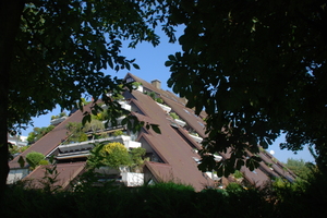  Hügelhaus in Marl (1982, Peter Faller nach einem Entwurf von Roland Frey und Hermann Schröder) 