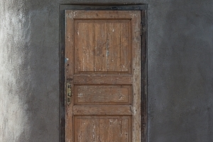  Die Tür stammt aus dem Dorf 