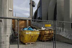  Die Piazza über dem Bazar ist immer noch verriegelt 