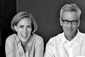  Barkow Leibinger, Berlinv.l.: Regine Leibinger, Frank Barkow1993 gründeten Frank Barkow und Regine Leibinger ihr amerikanisch-deutsches Büro in Berlin. Zum inhaltlichen Schwerpunkt – dem Bauen für mittelständische und große Unternehmen – gehören neben der Aufstellung langfristiger Masterpläne zur Standortentwicklung vor allem die Planung und Realisierung repräsentativer und funktionaler Bauten für Produktion, Logistik und Verwaltung. 