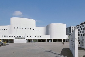  Düsseldorfer Schauspiel von Bernhard Pfau – ein Denkmal 