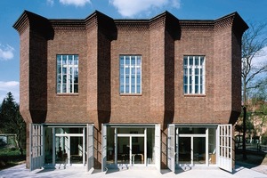  Vom Gleichrichterwerk zum Wohnhaus – der Umbau von Kahlfeldt Architekten wurde 2008 mit dem Fritz Höger Preis ausgezeichnet 