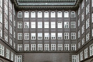  Weltkulturerbe dient auch der Tourismuswerbung (Chilehaus) 