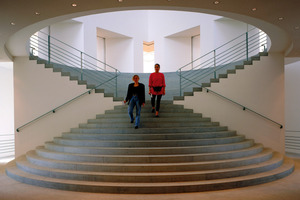  Treppe im Kunstmuseum Bonn 