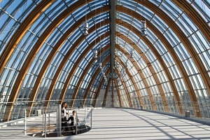  Peek und Cloppenburg, Köln 2002-2005; Architekt: Renzo Piano 