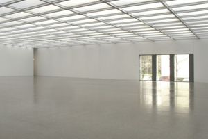  Der größte Ausstellungsraum ist für Wechselausstellungen vorgesehen und am Deckenraster ausgerichtet also beinahe beliebig unterteilbar 