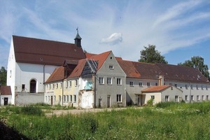  Vor der Sanierung war das Gebäudeensemble eine Agglomera­tion von Bauwerken aus verschiedenen Epochen 