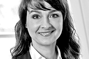  
Autorin 

Astrid Unger leitet als Pressesprecherin der Velux Deutschland GmbH seit 2009 die Presse- und Öffentlichkeitsarbeit des weltweit größten Dachfensterherstellers in Deutschland. 
www.velux.com 