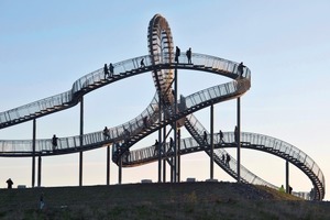  Bis auf den Loop ist die Stahlskulptur komplett begehbar 