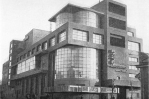  Für die Architekten eine wesentliche Referenz: der Arbeiterklub Zuyev (Architekt: Ilya Golosov, 1927-29)  
