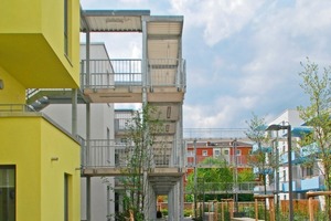  Öffnungen innerhalb der Gebäudereihen ermöglichen ein Durchwandern des neuen Quartiers auf Wegen, die an Gassen erinnern 